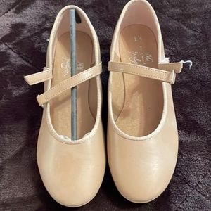 Little girls tap shoes - Size 1.5
